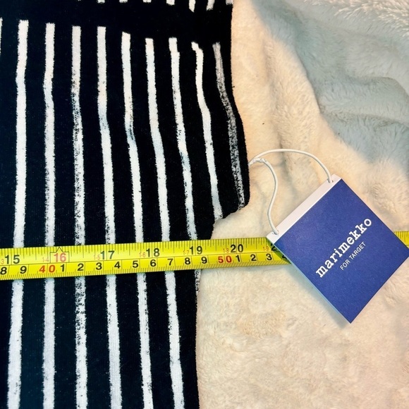 NWT Marimekko Swim Cover Dress Small Black White Terrycloth Short Sleeves - Picture 13 of 16